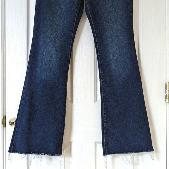 Banana Republic Classic Dark Wash Mid Rise Boot Cut Jeans Size 27/4 - Picture 3 of 14